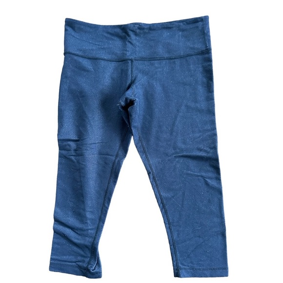 Lululemon - Picture 2 of 4